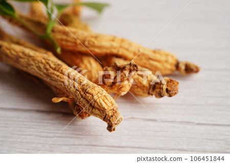 Ginseng roots and green leaf, organic nature healthy food. 106451844