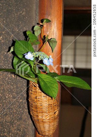 Daihonzan Daitokuji Zuiho-in Single hydrangea vase Daihonzan Daitokuji Zuiho-in Single hydrangea vase 106452658