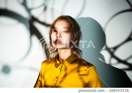 female, females, woman 106455536