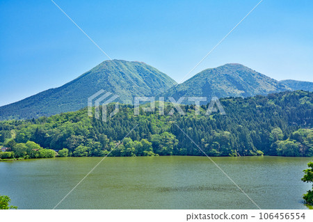 [從浮風池展望台眺望三部山] 島根縣大田市三部町池田 106456554