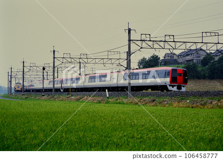 2002 253 series Narita Express running on the Sobu Line 106458777