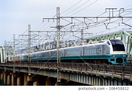 2002 11 E653 series fresh Hitachi cars running on the Joban Line 2002 11 E653 series fresh Hitachi cars running on the Joban Line 106458812