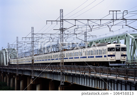 2002: 11 415 series local trains running on the Joban Line 2002: 11 415 series local trains running on the Joban Line 106458813