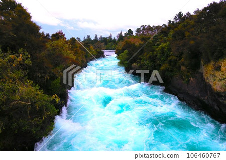 Huka Falls at Wairakei Park, Taupo 106460767