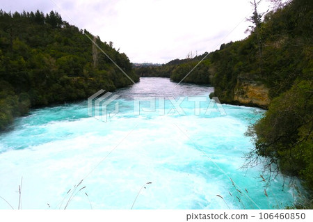 Huka Falls at Wairakei Park, Taupo Huka Falls at Wairakei Park, Taupo 106460850