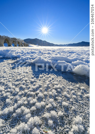 北海道_霜花雪景和牛週別川大橋的壯麗雪景 106467054