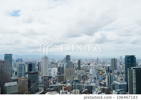 從梅田藍天大廈看到的大阪梅田堺市方向(大阪市)(南方向,夏季) 從梅田藍天大廈看到的大阪梅田堺市方向(大阪市)(南方向,夏季) 106467183