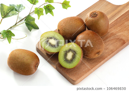 Kiwi fruit Kiwi fruit 106469830