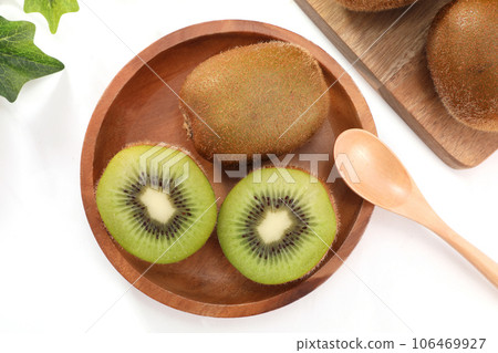 Kiwi fruit Kiwi fruit 106469927