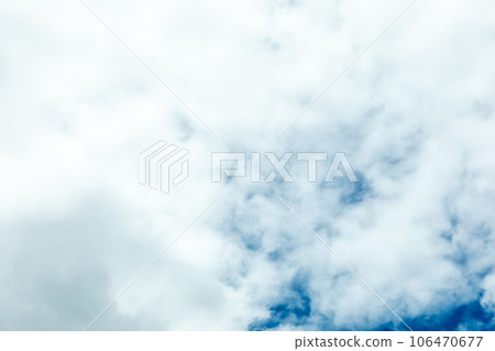 The sky is covered with many clouds. Sky background. The sky is covered with many clouds. Sky background. 106470677