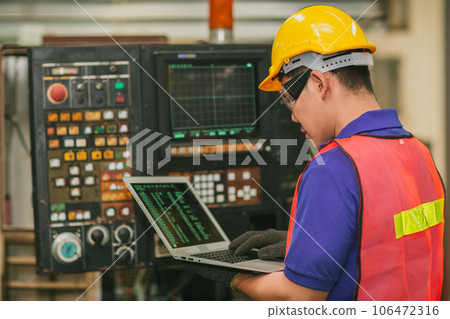 Smart Engineer programmer service panel program operate CNC lathe milling machine with laptop computer fix repair old machine. 106472316