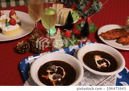 Christmas image dining table Christmas image dining table 106473943