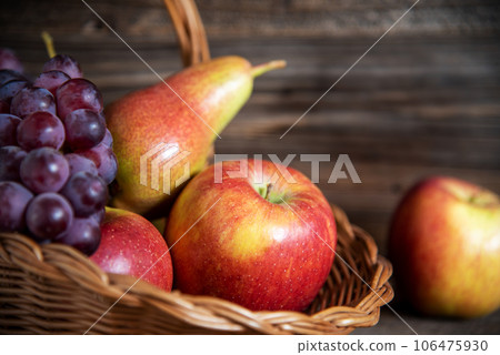 Fruits in Autumnal Atmosphere, Apples and Grapes 106475930