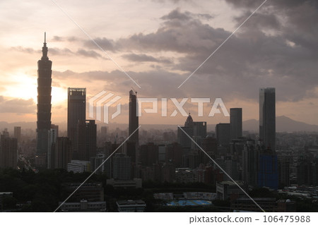 City. City. 106475988