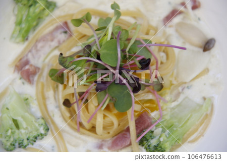 pasta with pesto sauce pasta with pesto sauce 106476613