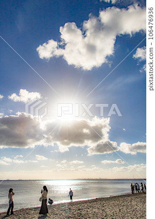 beach of blue sky 106476936
