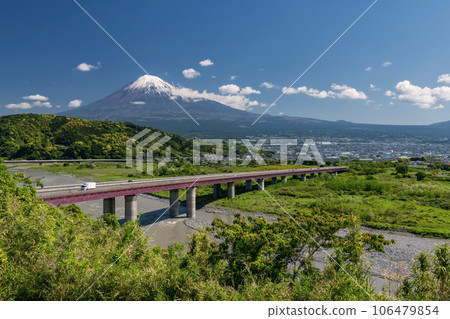 Mt. Fuji behind highway view from Fujigawa service area, Shizuoka 106479854