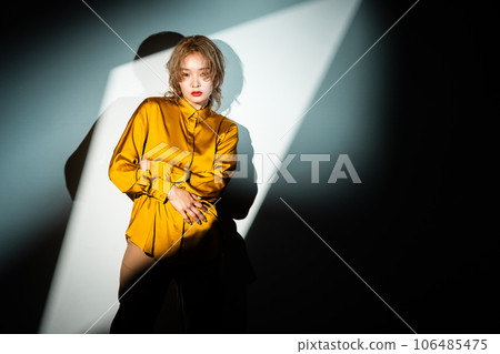 female, lady, woman 106485475
