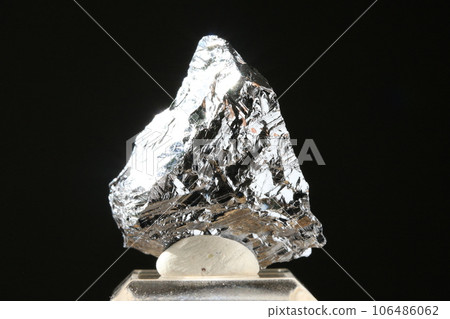 人造水晶金屬矽 106486062