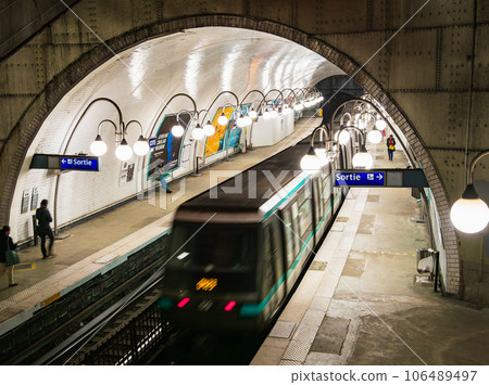 巴黎的 Cité 地鐵站 巴黎的 Cité 地鐵站 106489497