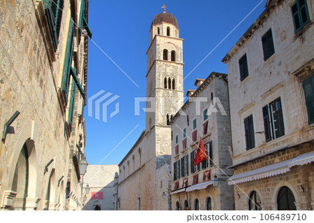Franciscan monastery in the old town of Dubrovnik, a world cultural heritage site in Croatia, known as the pearl of the Adriatic Sea Franciscan monastery in the old town of Dubrovnik, a world cultural heritage site in Croatia, known as the pearl of the Adriatic Sea 106489710