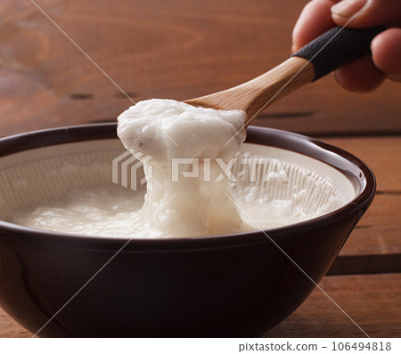 磨碎的山藥工作室拍攝 磨碎的山藥工作室拍攝 106494818