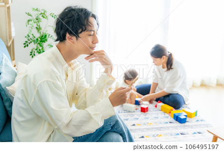 不幫忙照顧孩子的爸爸 106495197