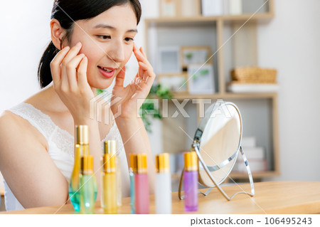 Women beauty Women beauty 106495243