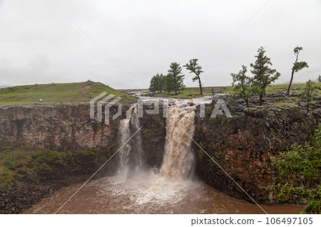 Waterfall Ulaan Tsutgalan in central Mongolia 106497105