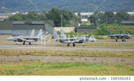 日本航空自衛隊第 303 中隊 F-15 鷹出擊 日本航空自衛隊第 303 中隊 F-15 鷹出擊 106500261