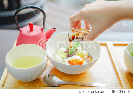 Japanese confectionery and green tea Japanese confectionery and green tea 106504560