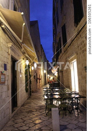 Croatia, Dubrovnik, night view of the alleys of the old town Croatia, Dubrovnik, night view of the alleys of the old town 106505261