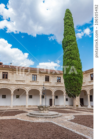 World Heritage University of Alcalá (Spain) 106505492