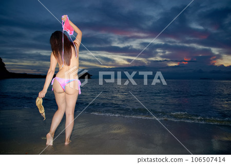 女裝泳裝 106507414