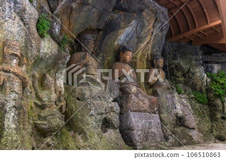 Usuki stone Buddha 1000 years of prayers Usuki stone Buddha 1000 years of prayers 106510863