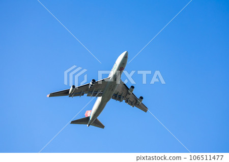 航空貨運・航空貨運/從成田機場起飛的飛機・波音 747・Cargolux 106511477