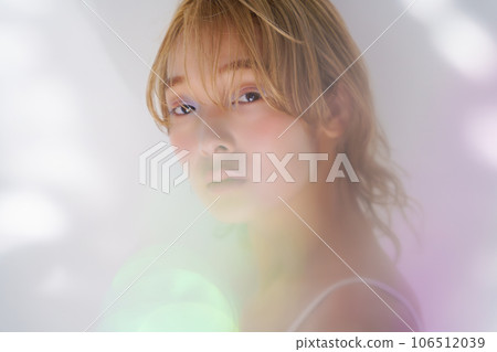 Transparent beauty image of a woman 106512039