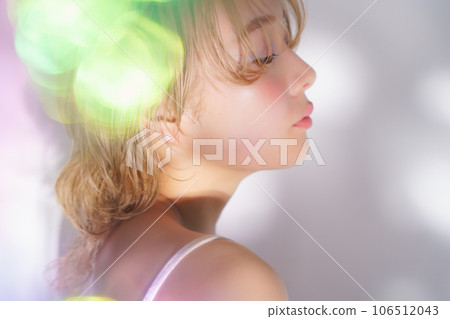 Transparent beauty image of a woman Transparent beauty image of a woman 106512043