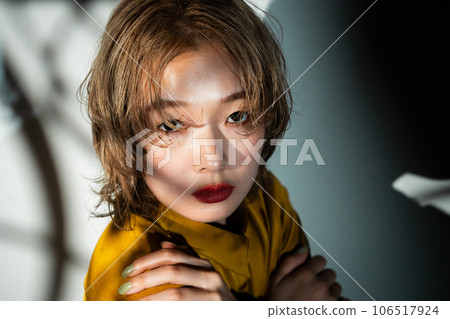 female, females, woman 106517924