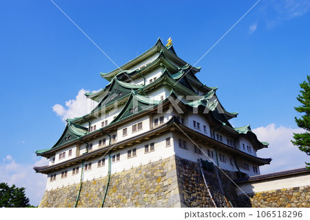 Scenery of Nagoya Castle in midsummer 106518296