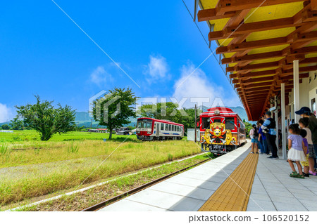 Station interior scenery Tourist train Sunny Train (Takamori Station) Minami Aso Railway (all lines open) Station interior scenery Tourist train Sunny Train (Takamori Station) Minami Aso Railway (all lines open) 106520152