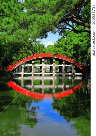 [Osaka Prefecture] Symmetrical Sori Bridge (Taiko Bridge) of Sumiyoshi Taisha Shrine 106521753