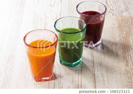 Cups of juice flavour Cups of juice flavour 106523121