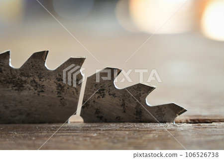 sharp metal saw on wood plank texture background, construction machine sharp metal saw on wood plank texture background, construction machine 106526738