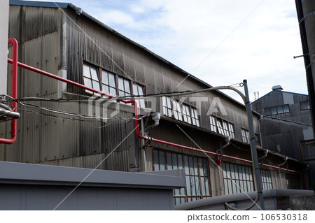 Old factory 106530318