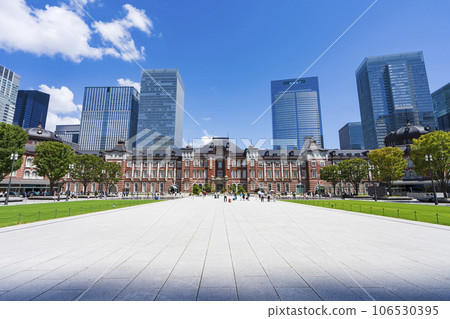 【都市風景】東京車站丸之內站房及車站前廣場風景 【都市風景】東京車站丸之內站房及車站前廣場風景 106530395