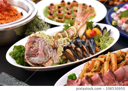 Japanese-Western dinner buffet image, buffet image, food gathering image Japanese-Western dinner buffet image, buffet image, food gathering image 106530950