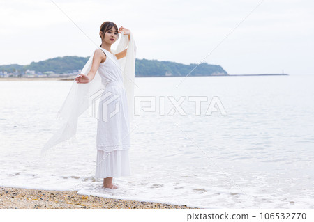 一個清爽的女人看海 106532770