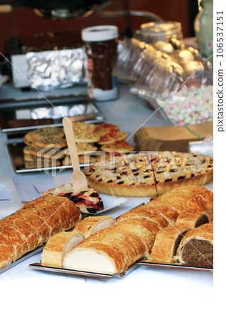 sweet cakes and pie as nice background 106537151
