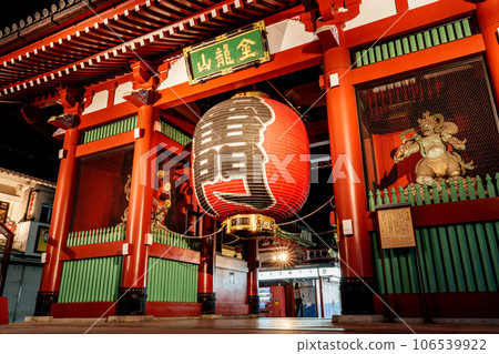 雷門亮了 106539922